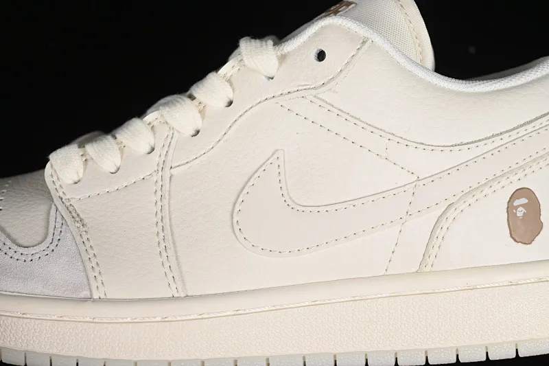 All categories Air Jordan Jordan series basketball shoes Air Jordan 1 Low High-end customized low-top sneakers Air Jordan 1 Low AJ1 Joe 1 Bape joint-Zhuba stitching High-end customized low-top basketball shoes LJ6688-002